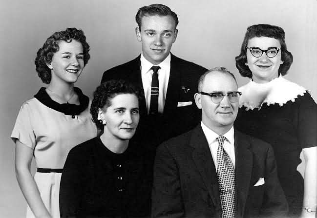 Bertha, Knowlin and children